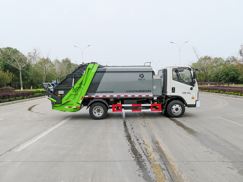 CLT5070ZYSBJ6型压缩式垃圾车