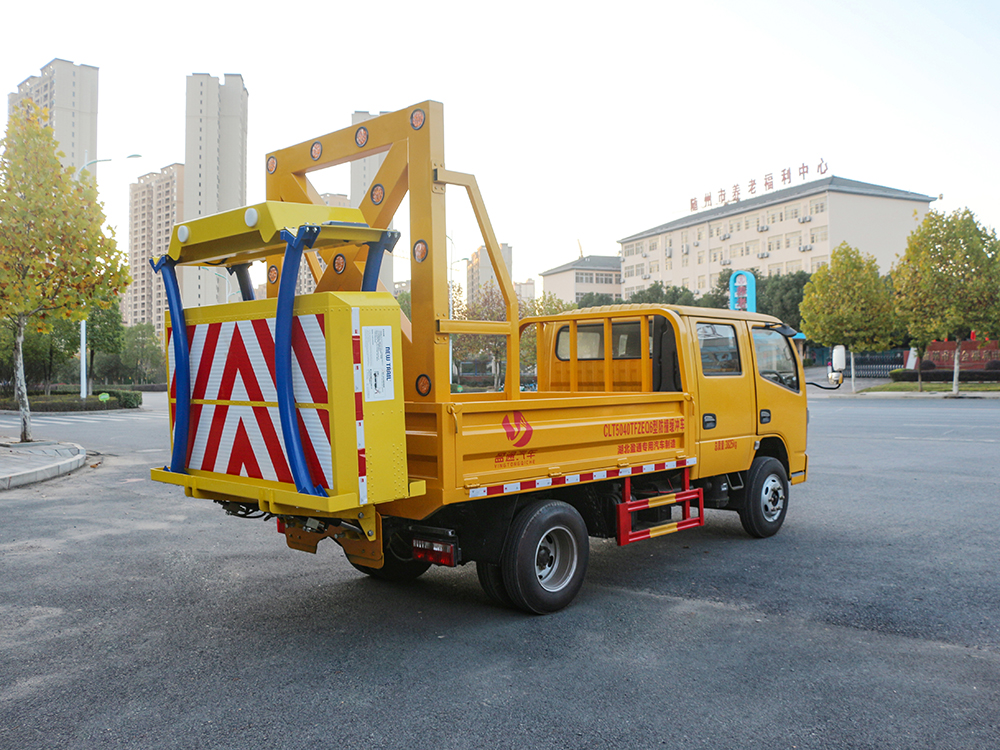 CLT5040TFZEQ6型防撞缓冲车